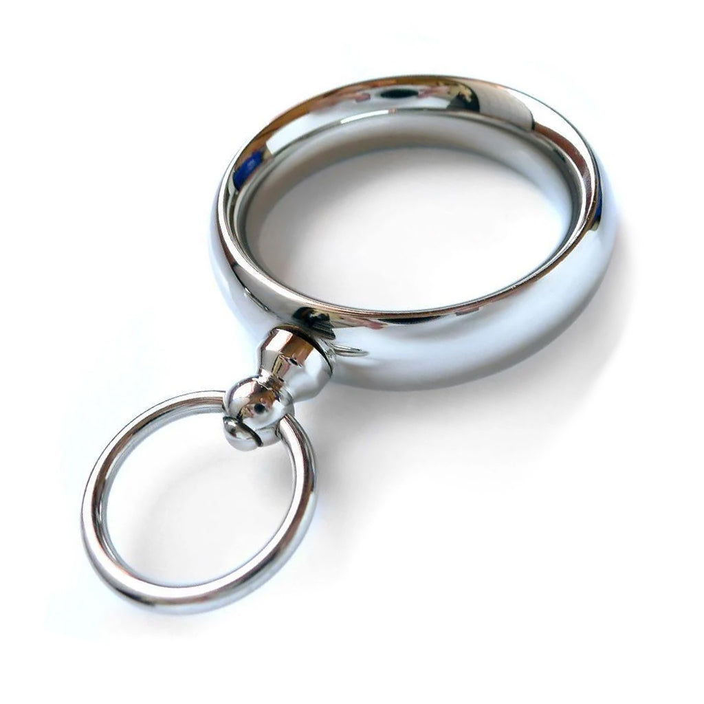 The Le Slave deluxe cock ring is shown on a white background.