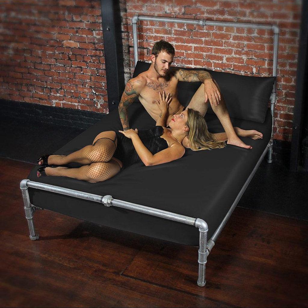 Sheets of San Francisco Fluid-proof Fitted Sheet-The Stockroom
