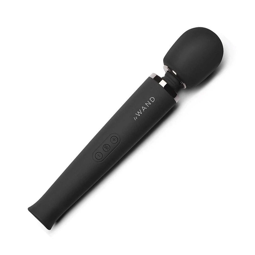 A Le Wand Rechargeable Vibrating Massager in Black is shown against a blank background.