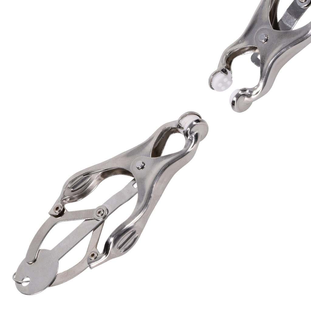 Edge Tuggable Clover Clamps
