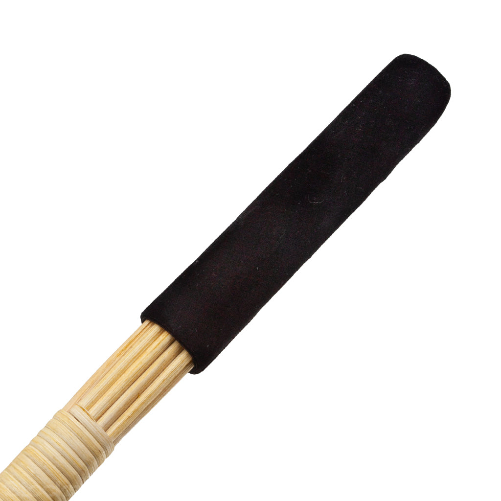 The handle of the 23-inch wide rug beater is shown on a white background. 