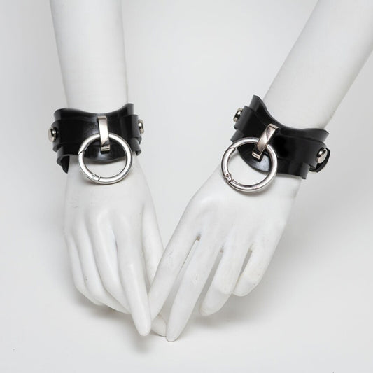 Novelia Shaped Cuff Set-The stockroom
