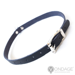 The Vondage Choker With O-Ring is shown from the back against a blank background. The collar is adjustable and has a metal buckle closure.
